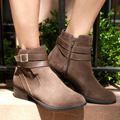 TriBeCa Boots Brown